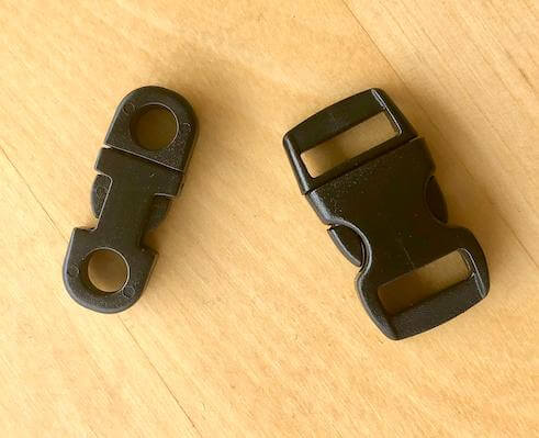 Klickverschluss für ein Hundehalsband