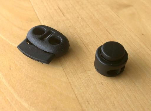 Kordelstopper für ein Hundehalsband